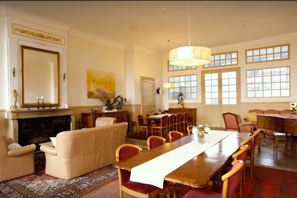Retreat-Vellexon-Wohnzimmer-2